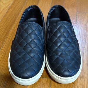Steve Madden Black Quilted Slip-Ons
